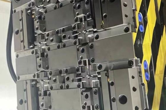 STEP Медицинская пластиковая инъекционная форма на заказ Недорогое проектирование и изготовление форм