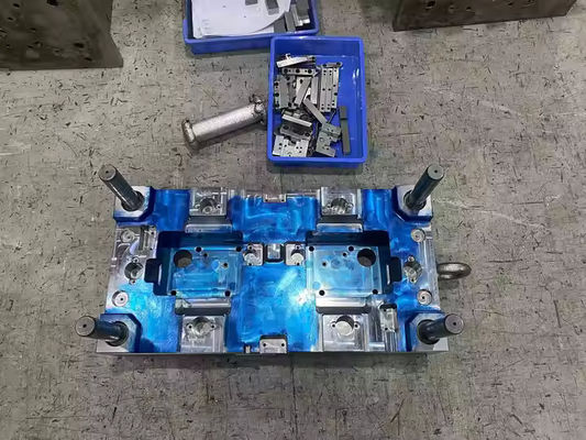 Услуги по инжекционной формовке пластмассы ABS